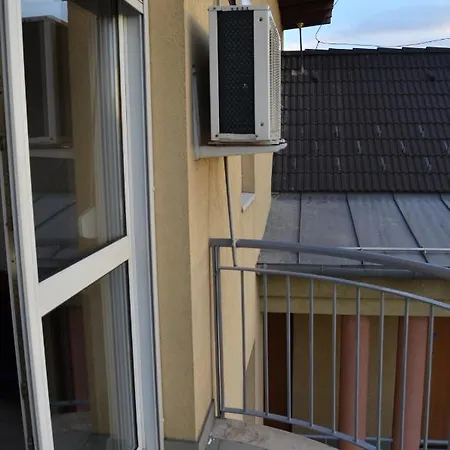 Appartement Flat At The Edge Of The Center + Parking Budapest